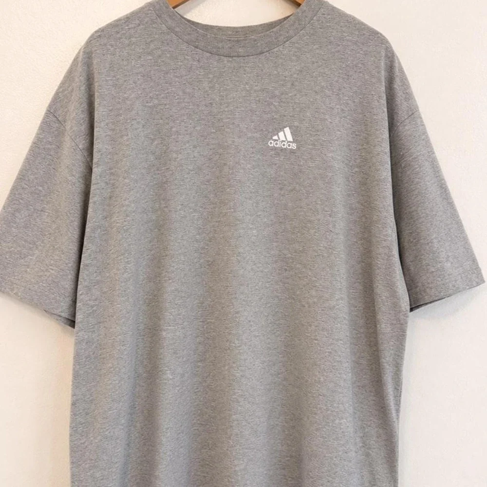 Adidas Heather Gray Essential Logo T-Shirt | Size 2XL